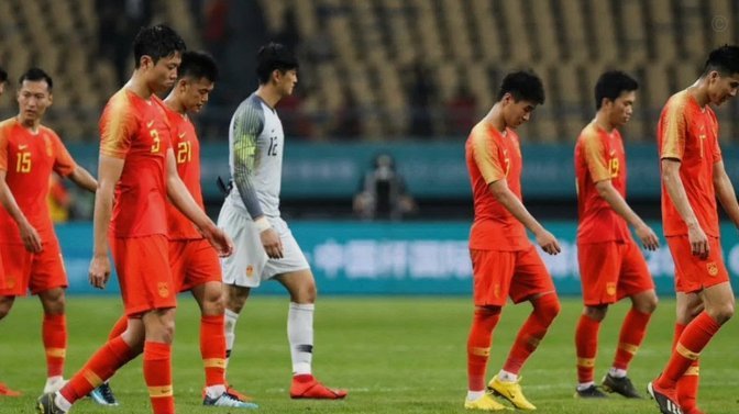 观点混战！U17国足战术安排失误VS能拿亚军教练功不可没