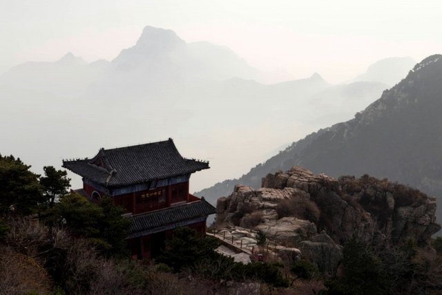 山东泰山官方：尊重球员个人选择，段刘愚转会云南玉昆