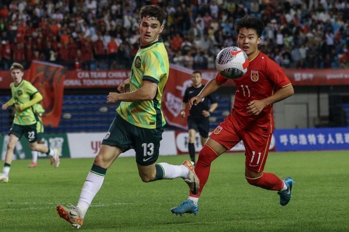U17国足点球3-1逆转河床晋级决赛再战阿森纳