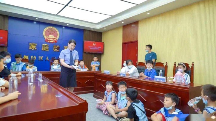 董路直播未成年带货引争议